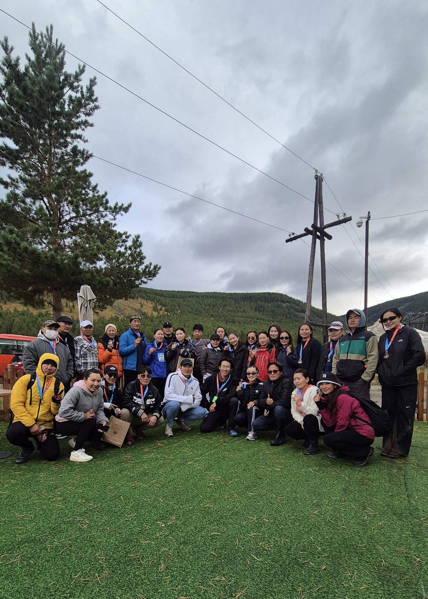 Бид 28-уулаа уулын эрчимт алхалтын УАШТ-д оролцлоо.