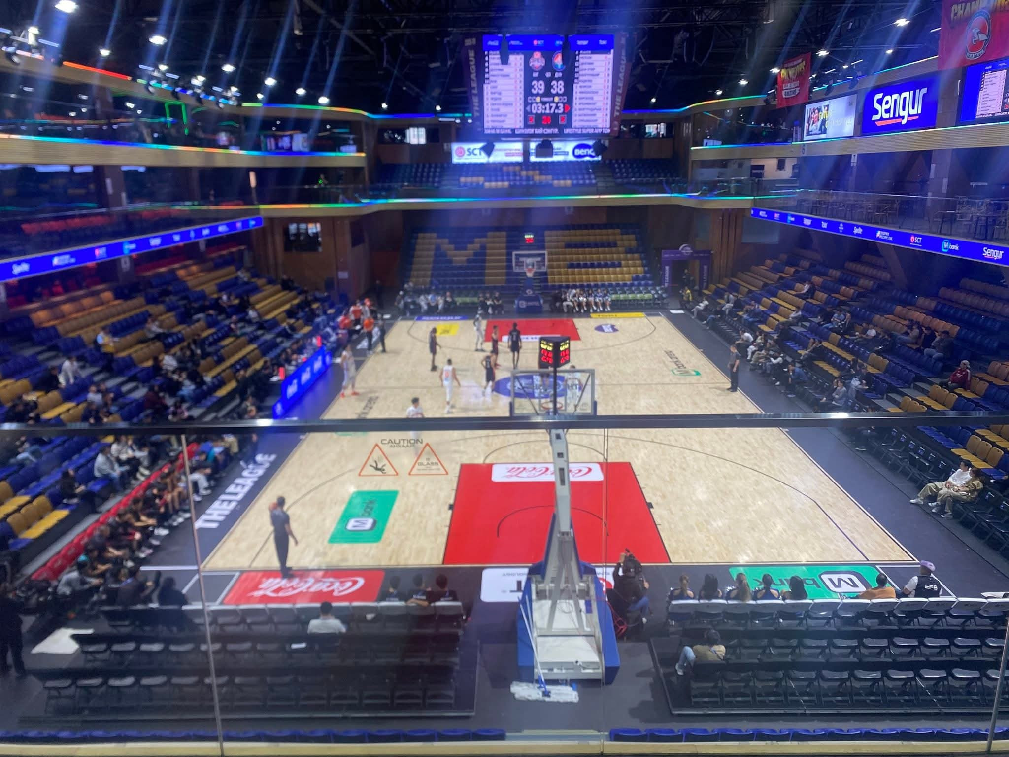 Zavkhan Brothers багийнхны урилгаар сагсан бөмбөгийн дээд лигийн тоглолтыг хүүхдүүдтэйгээ хамт үзлээ.